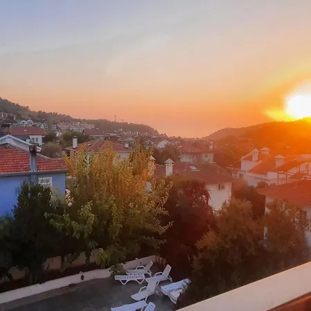 Stunning Suite In Oeluedeniz With Seaview And Pool Exterior photo