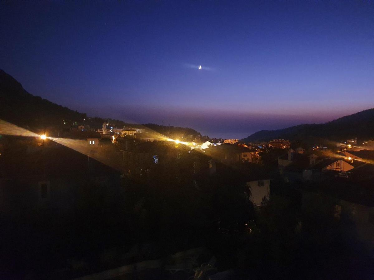 Stunning In With Seaview And Pool Appartement *