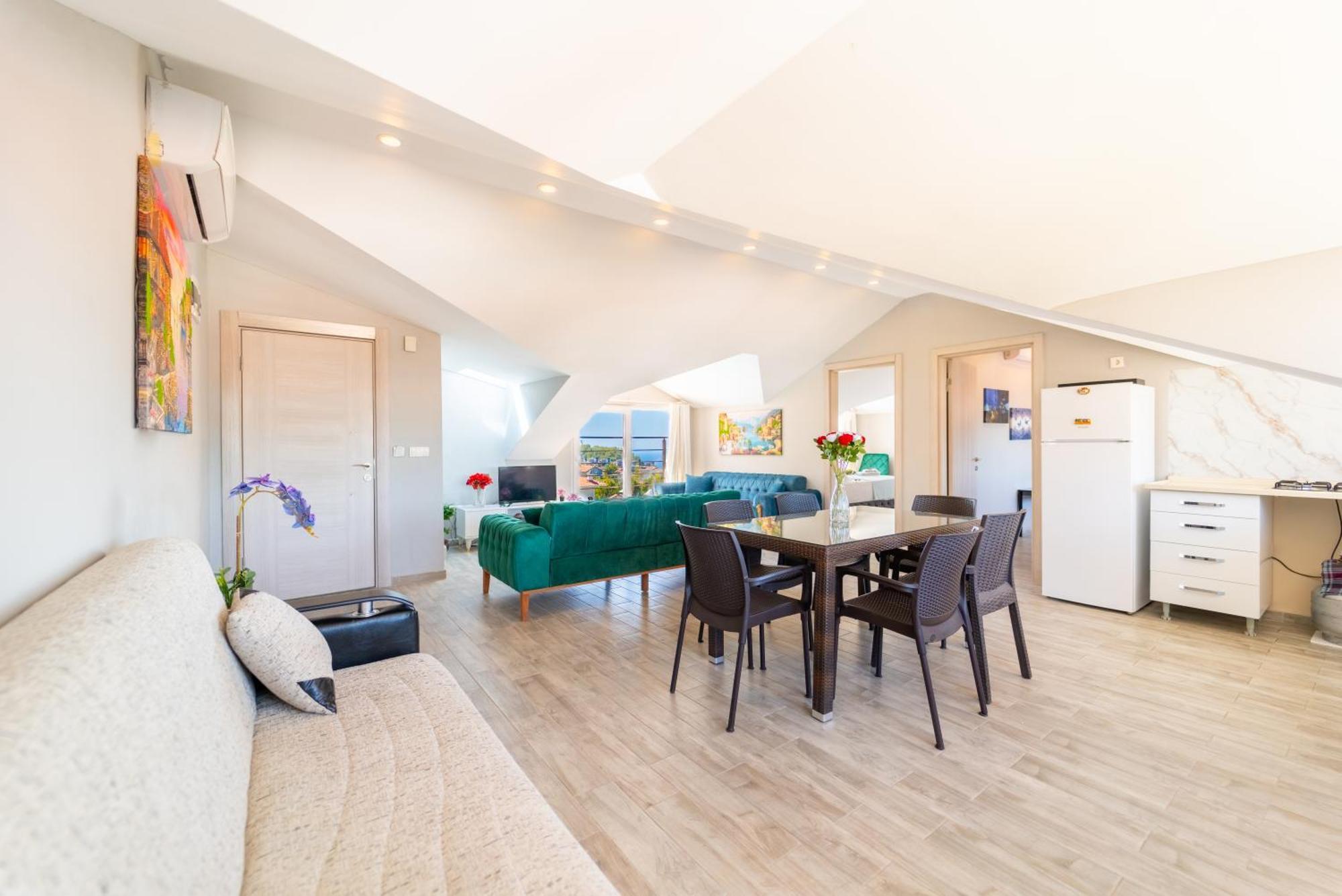 Appartement Stunning In With Seaview And Pool
